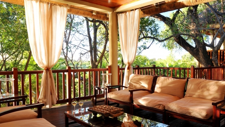 Divava Okawango Lodge -  Lounge